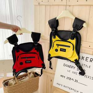 Chaleco Táctico Impermeable de Lona - Prenda Exterior Funcional y Moderna de Estilo Hip-hop con Bolsa de Pecho - Product Image 3