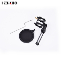 Support de microphone de bureau en gros avec suspension antichoc et filtre anti-pop pour l'enregistrement et la diffusion de podcasts