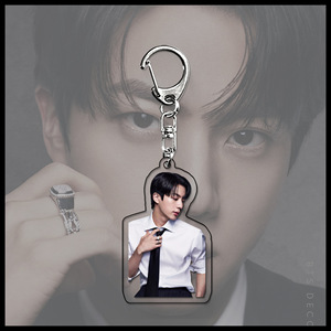Porte-clés en acrylique K-<span class=keywords><strong>pop</strong></span> 2026 en gros, accessoires de sac, breloques, pendentifs en plastique, porte-clés photo numérique K-<span class=keywords><strong>pop</strong></span>, marchandises d'idoles K-<span class=keywords><strong>pop</strong></span> - Product Image 3