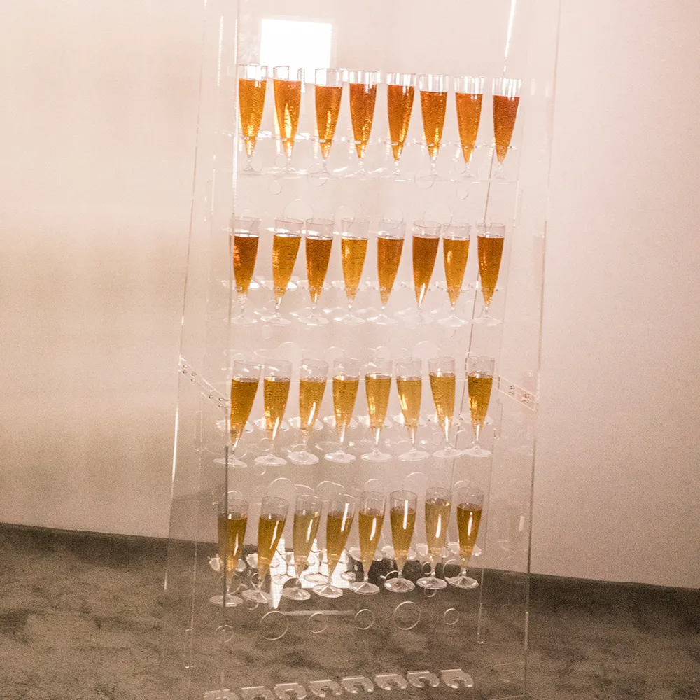 HOMESWEET Rimovibile Trasparente di Plastica Bevanda Cremagliera Champagne Display A Parete di Cerimonia Nuziale Banco di Mostra Acrilico Prosecco Da Parete
