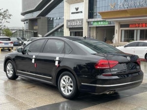 Volkswagen <span class=keywords><strong>Passat</strong></span> <span class=keywords><strong>2017</strong></span> 280TSI Usata, Guida a Sinistra, Berlina a Benzina di Seconda Mano per Esportazione - Product Image 5
