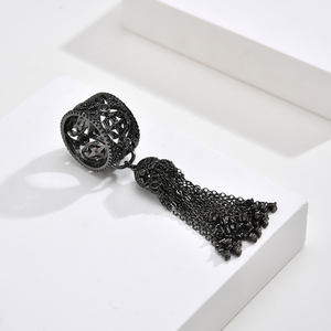 Ventas directas de fábrica Soporte Personalizado Ruso Kazajstán Diseño personal Joyería de moda popular 925 Anillo de borla de plata para mujer - Product Image 4