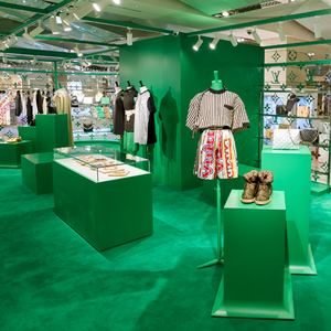 Éclairage LED en bande, corps en acrylique, structure robuste, comptoir d'exposition, design intérieur de haute qualité pour <span class=keywords><strong>magasin</strong></span> de vêtements - Product Image 3
