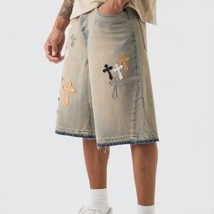 Pantalones cortos de mezclilla para hombre, de apariencia informal a de Festival, se adapta a las tendencias y marcas, las mejores formas de estilizar pantalones cortos de mezclilla para hombre en 2024 - Product Image 1