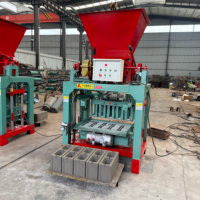 Machine à fabriquer des briques en ciment durable et à haute efficacité 4-30B, production stable pour les projets de construction et de logement