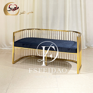 ชุดโซฟางานแต่งงานแบบ3ที่นั่งผ้ากำมะหยี่ครีมดีไซน์แบบราชวงศ์ - Product Image 4