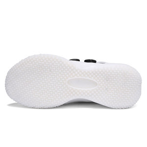 Zapatillas de Baloncesto para Hombre y Mujer Botas de Caña Alta Sneakers de Tela Malla Transpirable para Exteriores con Cierre de Velcro Cremallera y Botón Resistentes al Desgaste para Invierno - Product Image 4