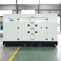 Generador Silencioso Super Diésel de 550kW 688KVA Refrigerado por Agua, 50/60HZ, Monofásico/Trifásico, Portátil, DCEC Cummins