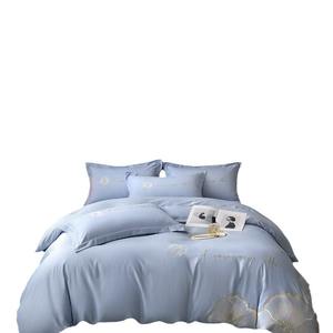 Ensemble <span class=keywords><strong>de</strong></span> <span class=keywords><strong>couette</strong></span> d'été en soie glacée lisse <span class=keywords><strong>de</strong></span> style européen 4 pièces literie imprimée respectueuse <span class=keywords><strong>de</strong></span> la peau couverture <span class=keywords><strong>de</strong></span> <span class=keywords><strong>couette</strong></span> remplie <span class=keywords><strong>de</strong></span> coton drap <span class=keywords><strong>de</strong></span> lit cadeau - Product Image 5