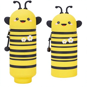 Étui à crayons en silicone de dessin animé - Pliable et extensible avec fermeture éclair, sac de rangement pour stylos et fournitures scolaires - Product Image 3