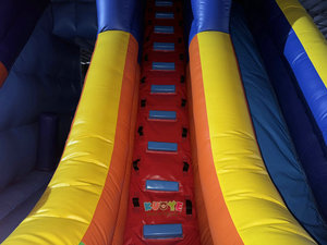 China Fábrica Comercial PVC Gran Carácter <span class=keywords><strong>Bob</strong></span> <span class=keywords><strong>Esponja</strong></span> Inflable Tobogán <span class=keywords><strong>Bob</strong></span> <span class=keywords><strong>Esponja</strong></span> Inflable Patio de juegos inflable con obstáculo para niños - Product Image 6