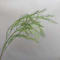 Feuillage artificiel style forêt, feuilles d'eucalyptus et d'asperge pour la décoration de mariage et de la maison