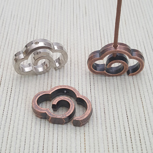 Venta al por mayor de alta calidad de Metal incienso de una variedad de pequeños objetos casa fumigar quemador de incienso - Product Image 3