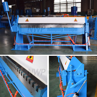 Machine de formage manuelle pour boîtes et panneaux métalliques, plieuse manuelle à prix abordable