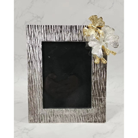 Cadre photo en métal tendance, design floral, cadre photo de luxe pour la décoration de la maison, cadre cadeau, cadre élégant pour table