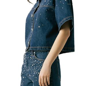 เสื้อเชิ้ตเดนิมติดกระดุมคุณภาพสูงสำหรับผู้หญิง รุ่นใหม่ล่าสุด ประดับคริสตัล พร้อมกางเกงขาสั้นทรงเอประดับคริสตัล ลุคซัทช์สีซีดแบบวินเทจ - Product Image 4