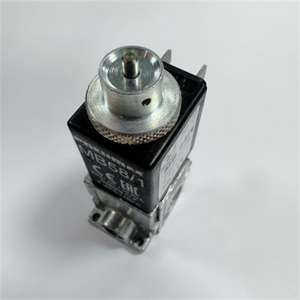 Électrovanne directe miniature d'origine <span class=keywords><strong>Pneumax</strong></span> 305.M58 - NC, G1/8, 220/50-60, série 300 - Product Image 2