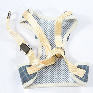 ชุดสายจูงและปลอกคอแมวแบบระบายอากาศ<span class=keywords><strong>ราคา</strong></span>ส่งถูก ลายพิมพ์เท่ๆ พร้อมโบว์ไท สำหรับสุนัขตัวเล็ก - Product Image 4