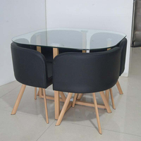 Table à manger moderne à prix avantageux avec plateau en verre trempé transparent et 4 chaises