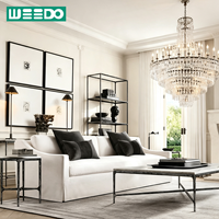 Canapé sectionnel minimaliste classique à accoudoirs inclinés, rembourré en tissu, avec coussins, pour hôtel, villa, design éco-responsable, mobilier