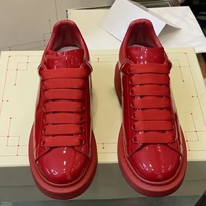 Chaussures de sport de luxe pour hommes et femmes, nouvelle collection 2026, couleur unie, lacets, mode, chaussures de marche pour hommes - Product Image 1