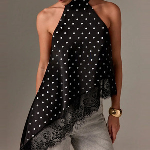 Top de satén sin mangas para mujer con cuello halter, ribete de encaje patchwork, espalda descubierta y diseño de blusa irregular - Product Image 6