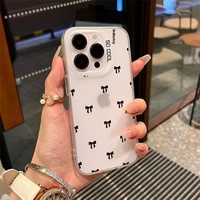 Coque intégrale en TPU noire avec grande ouverture et design simple et souple pour Apple iPhone 17 Pro Max, 16, 14, 13, 12