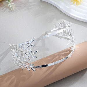 <span class=keywords><strong>Couronne</strong></span> de mariée transfrontalière <span class=keywords><strong>pour</strong></span> femme, style baroque européen et américain, avec feuilles dorées et <span class=keywords><strong>fleurs</strong></span>, peigne à <span class=keywords><strong>cheveux</strong></span> à branches et bandeau - Product Image 4