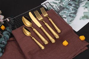 Prix d'usine – Ensemble de 24 couverts de luxe en acier inoxydable doré avec support magnétique, finition poli miroir, idéal pour cadeaux d'affaires et usage domestique - Product Image 3