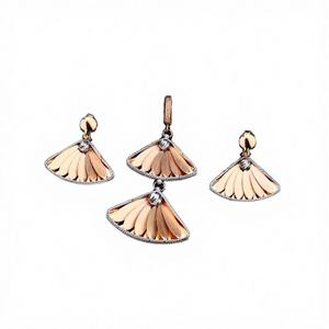 Conjunto de Joyería Clásico y Moderno para Mujer con Colgante de Diamantes en Oro y Aretes a Juego, Elegante Collar de Moda para Fiestas y Uso Diario - Product Image 2