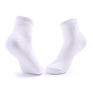 High-End Custom Designed Knitted Sports <b>Socks</b> for Men and Women with Anti-Slip <b>Breathable</b> Logo on Cuff and Bottom - Product Image 5