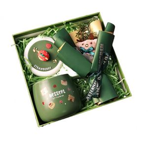 Coffrets cadeaux de décorations de Noël 2025, idées de cadeaux de Noël, boîte avec tasse isotherme et fleur pour femmes - Product Image 1