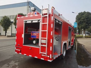 Camion-citerne de lutte contre l'incendie et de sauvetage DongFeng 4x2 diesel à transmission manuelle, neuf d'usine, avec réservoir d'eau et de mousse de 5001-7000L, Euro 3 - Product Image 3