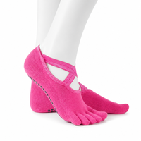 Chaussettes antidérapantes en Spandex/Nylon à bout entièrement séparé pour femmes, idéales pour le yoga, le Pilates, la barre, la danse, l'exercice et l'entraînement, avec logo sur le dessous.