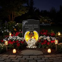 Statue commémorative solaire pour chien en résine peinte avec ailes d'ange et lumières en forme de croix pour la décoration de jardin - Cadeau de sympathie pour la perte d'un animal de compagnie
