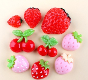Accessoires en résine écologiques peints à la main, motif cerise et <span class=keywords><strong>fraise</strong></span>, les plus vendus, pour la décoration de coiffes, épingles à cheveux, pendentifs et breloques pour slime - Product Image 4