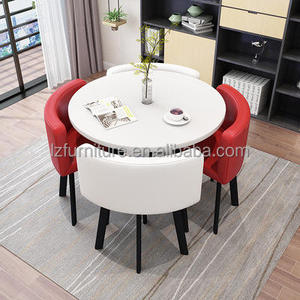 Ensemble de meubles de salle à manger modernes et luxueux comprenant une table ronde en bois avec 4 chaises, durable pour la maison, l'extérieur, le bar ou l'hôtel - Product Image 4