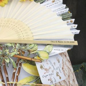 Éventail pliant portable en bambou chinois, couleur blanche personnalisée, avec nom et date, cadeau de mariage, peinture sur soie - Product Image 3