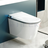 Nouvelle conception de toilettes intelligentes suspendues au mur avec réservoir en céramique intégré, sans exigence de pression d'eau