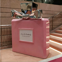 Grande sculpture en résine personnalisée, modèle de flacon de soin, accessoire géant pour présentation cosmétique, décoration de vitrine de luxe pour centre commercial et magasin de détail