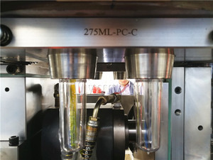 Macchina per lo stampaggio del colpo di allungamento dell'iniezione del biberon del bambino della pressa per soffiaggio dei PP un passo - Product Image 4