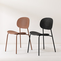 Chaise en plastique ajourée de haute qualité, très vendue, pour restaurant, salon, café
