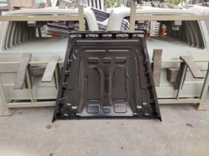 高品質スチール製フードエンジンボンネット ディフェンダー プーマスタイル 90 110 130 ピックアップ BKA710140用 - Product Image 5