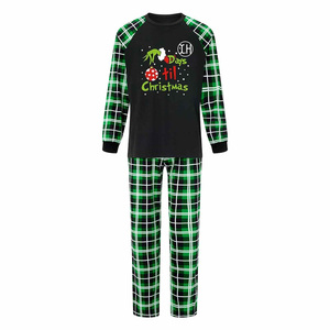 Conjuntos de Pijamas de Natal para Família 2026: Pijamas Fofos com Estampa Xadrez e Alfabeto de Natal para Varejistas Online - Product Image 5
