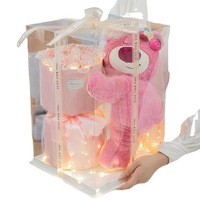 Nouveautés 2024 : Bouquets de Fleurs Éternelles et Oursons en Peluche dans des Boîtes Cadeaux pour la Saint-Valentin – Ours Fraise et Roses