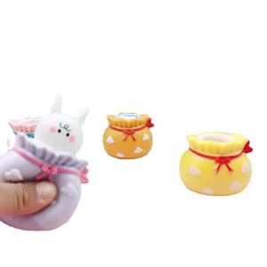 Juguete Antiestrés de Peluche con Forma de Conejo y Oso, Juguete de Bolsillo para Niños, Niñas, Adultos, Oficina y Escritorio - Product Image 3