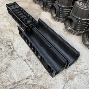Canal de drainage en résine en forme de U à haute vitesse au design moderne, en matériau HDPE, pour l'irrigation <span class=keywords><strong>agricole</strong></span>, surface lisse linéaire - Product Image 1