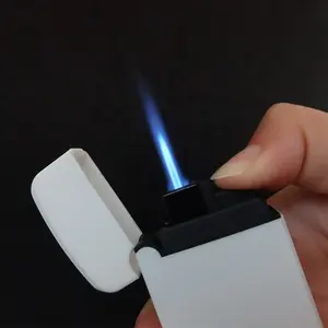 2024 Пользовательские Оптовые бутановые газовые сигареты стильные индивидуальные зажигалки с персональным логотипом