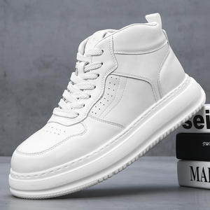 Zapatillas de Moda para Hombre, Aislantes y Cálidas para Otoño e Invierno, Resistentes, Versátiles, Cómodas, con Suela Gruesa y Tacón Alto - Product Image 5