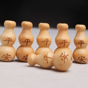 Clever And Exquisite Peach Wood Engraved Gourd Pendant Keychain <b>Phone</b> <b>Charm</b> Car Pendant Wooden Handicraft - Product Image 2